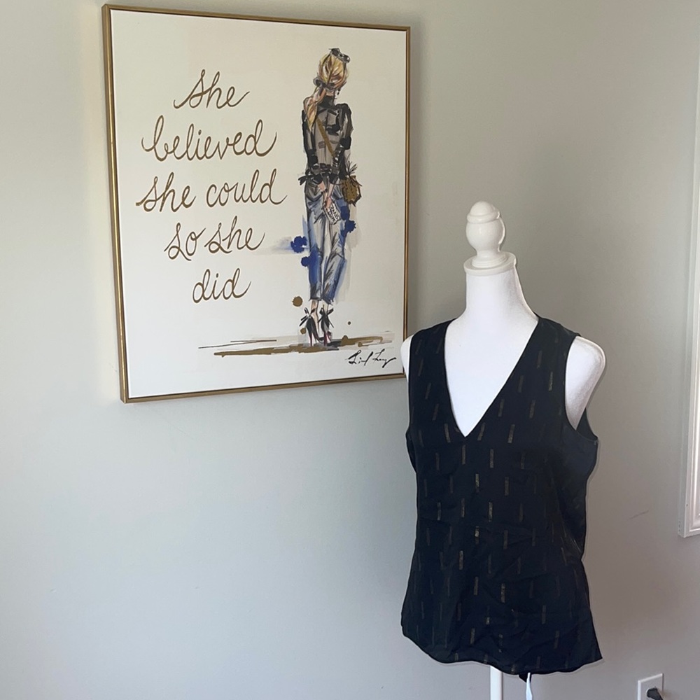 Express Size S blouse tights in the inner part